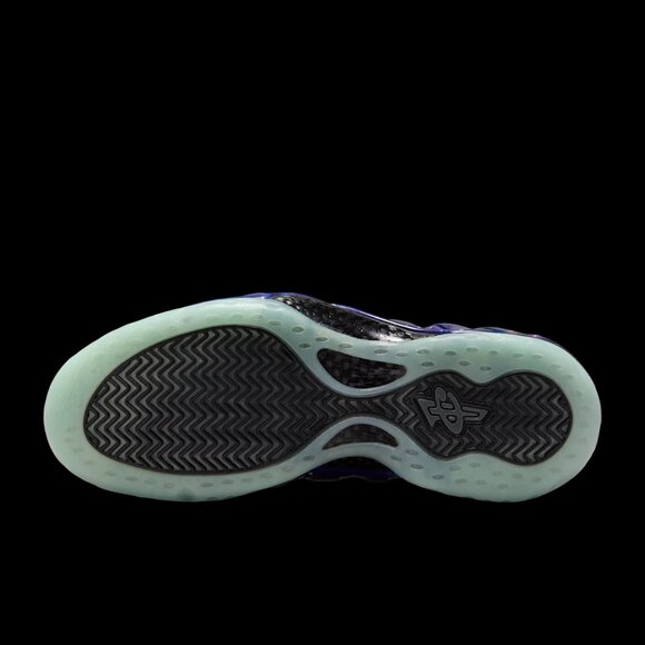 Nike Air Foamposite One QS - Picture 7 of 9